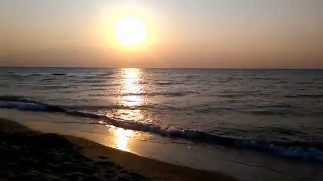 Кабы Волга Матушка да вспять побежала смотреть онлайн