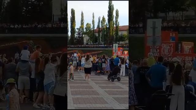 ТРЮКИ НА КРОССОВЫХ МОТОЦИКЛАХ смотреть онлайн