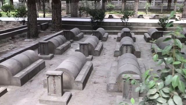 Chinese Graveyard in Gilgit for builders of Karakoram highway is symbol of Pak China Friendship смотреть онлайн