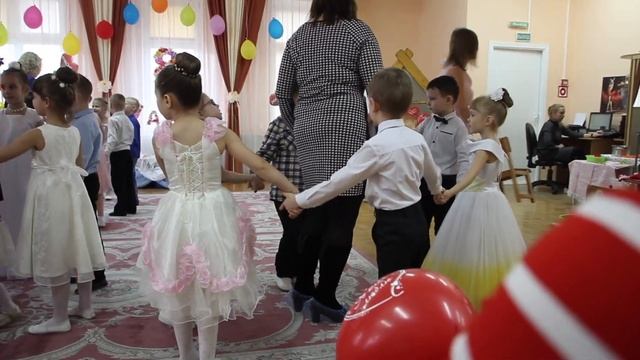 Утренник 8 марта в старшей группе детского сада (Паша) Минск 2020 г смотреть онлайн