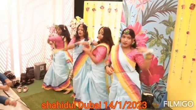 Dance party at Leon's wedding смотреть онлайн