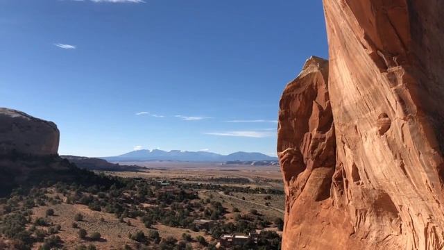 LOSING Vicky The Galah at Wilson Arch смотреть онлайн