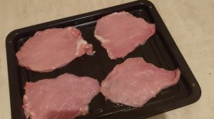 вкуснейшие отбивные с грибами и сыром