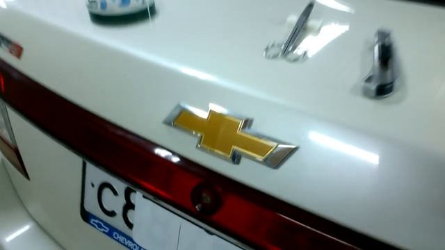 Светящийся логотип Шевроле.mp4 смотреть онлайн