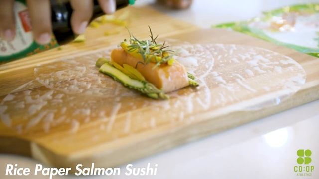 EASY RICE PAPER SUSHI RECIPE || CoOp Athletics смотреть онлайн