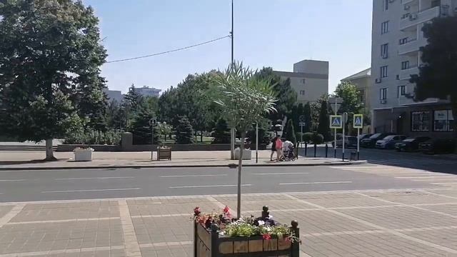 Анапа. Новое озеленение. Цветущие Олеандры? смотреть онлайн