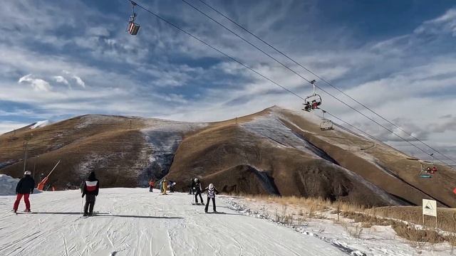 Паландокен январь 2023 спуск с самой длинной трассы смотреть онлайн