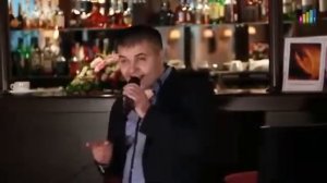 В ресторане поют лучше чем на сцене