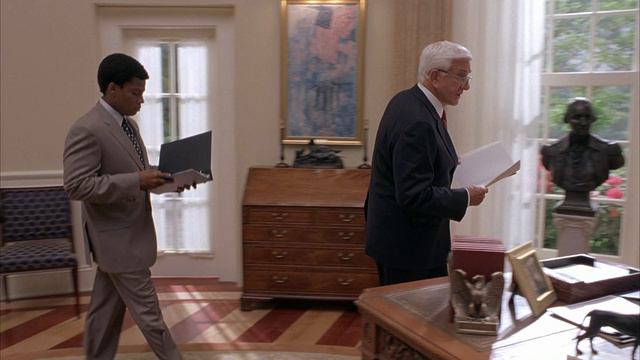 Очень страшное кино 3 — Соедините с президентом смотреть онлайн