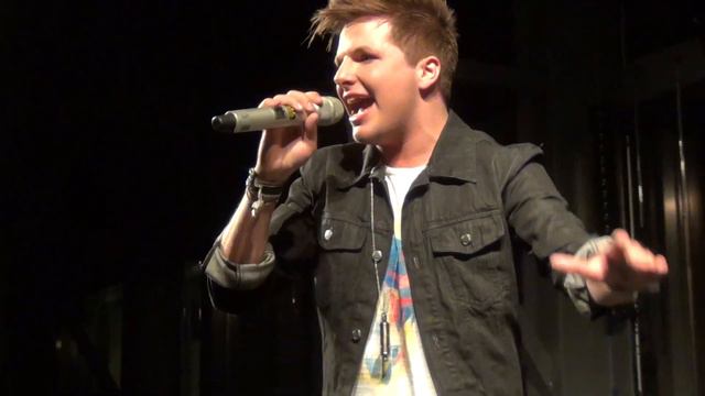 Robin Stjernberg - You, live at the Nordic Party смотреть онлайн