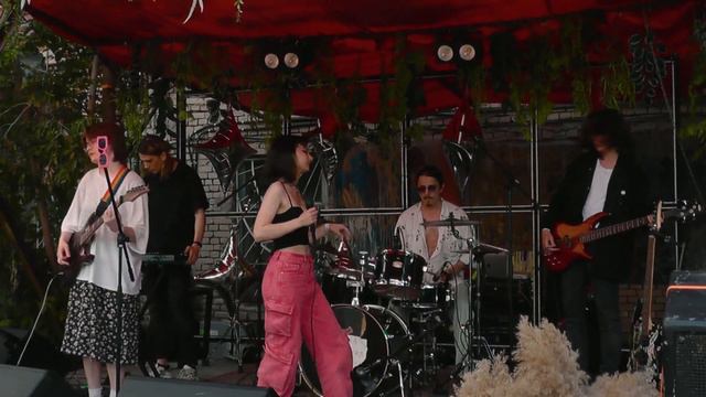 Даянская. @ Werk 4 Years (Live) [Казань, Werk, 08.07.2023] смотреть онлайн