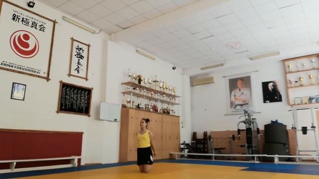 упражнения на равновесие