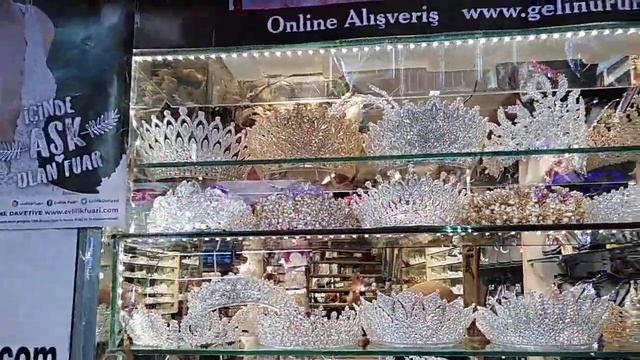 Базар в Стамбуле . Бижутерия .Турция смотреть онлайн