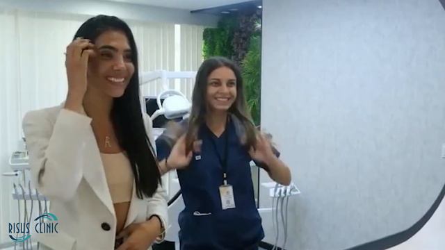 Hollywood Smile in Turkiye! I Risus Clinic смотреть онлайн