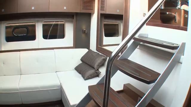 2013 Sea Ray 510 DA | Yacht Review смотреть онлайн