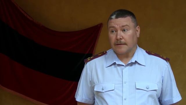 Мужчина с гранатой обезврежен смотреть онлайн