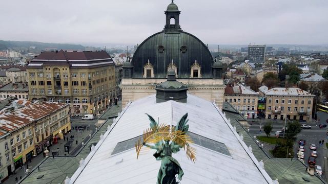 Львов Аэровидеосьемка . Lviv (Bird's eye view) . Lviv drone[4k] dji mavic air 2 drone смотреть онлайн