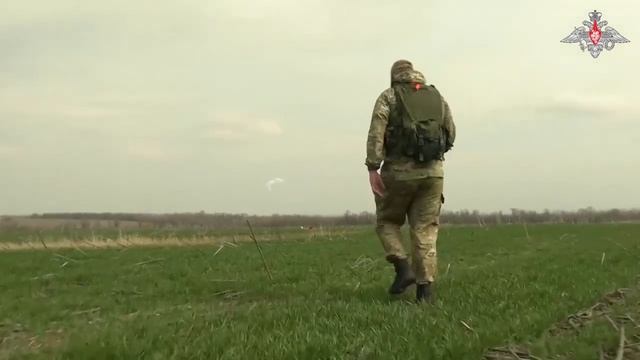 MoD Russia: Leer-3 with R-330 jammers affecting communication nodes of AFU command posts. смотреть онлайн