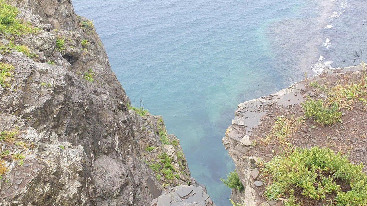 Влог. Заходим в Дверь возможностей на Мысе Вятлина.М.Тобизина, о-в Русский. Владивосток. Красота смотреть онлайн