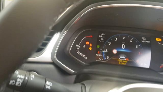 Renault Captur Faulty after 2 weeks ownership смотреть онлайн