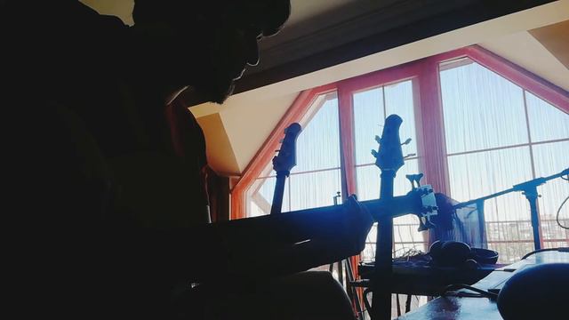 Casual Jams - Acoustic Bass Solo On Oud (#14) смотреть онлайн