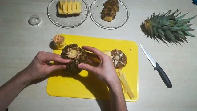 Как нарезать Ананас Красивая Подача ананаса красивая фруктовая нарезка смотреть онлайн