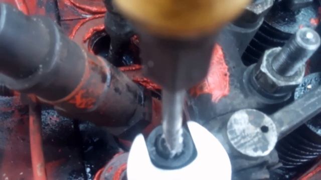 Т 25. Регулируем клапана смотреть онлайн