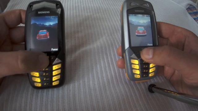 Siemens M65. 2 мобильника. Поиграл в Siemens 3D Rally. Zoom Q4. смотреть онлайн