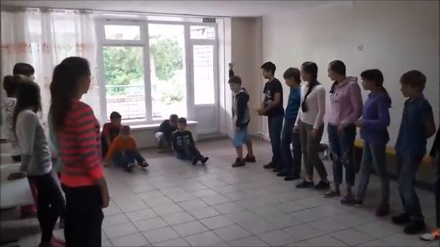 Дивергент смотреть онлайн