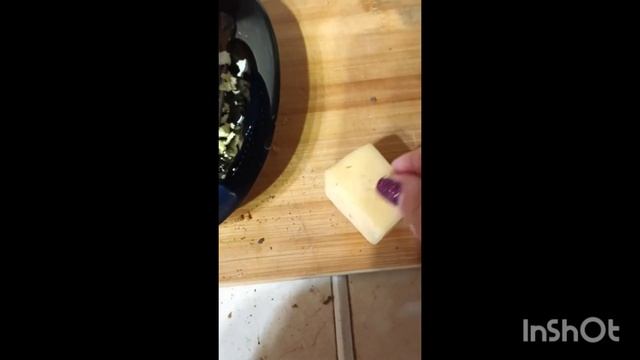 Закуска со шпротами. Всем безумно нравится и никогда не надоедает???? смотреть онлайн