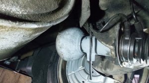 Citroen C5 ремонт заднего гидроцилиндра,