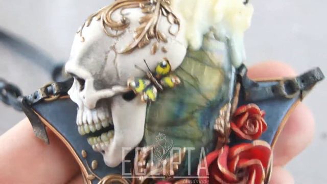 Кулон Sacrament из полимерной глины, череп, миниатюра. Авторская ручная работа ECLIPTA jewelry смотреть онлайн