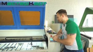 Лазерная гравировка на зеркале ГРАВИРОВКА СТЕКЛА Гравировка зеркала на лазерном станке