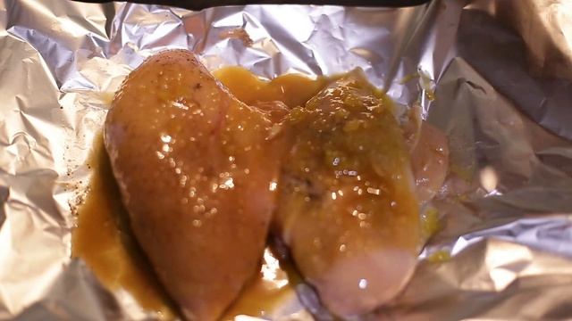 КУРИНАЯ ГРУДКА запеченная в медово-горчичном соусе. Как приготовить курицу?! смотреть онлайн