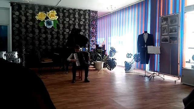 Данил. Французская открытка. В.Баканов смотреть онлайн