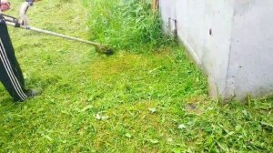 ТРИММЕР КОСИТ САМ