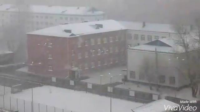 11 октября 2015 - первый снег в Тюмени! смотреть онлайн