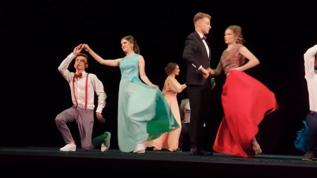 Выпускной вальс Виктория П 2018 смотреть онлайн