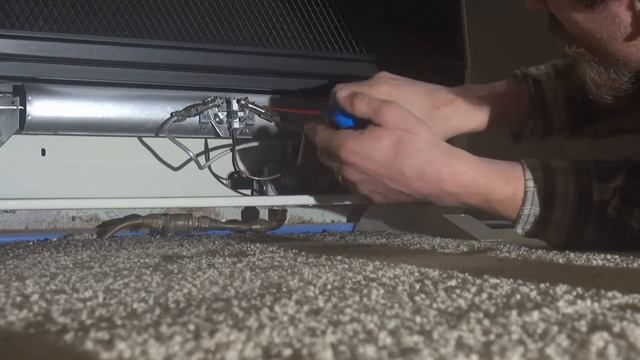 Ventless Gas Heater Keeps Going Out, Gas Heater Won't Stay Lit-5 Minute fix every time. смотреть онлайн