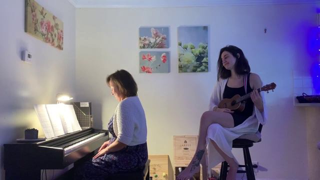 Somewhere over the rainbow (piano & ukulele cover) смотреть онлайн