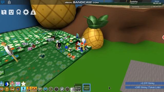 ROBLOX Bee Swarm Simulator УБИЛ УЛИТКУ смотреть онлайн