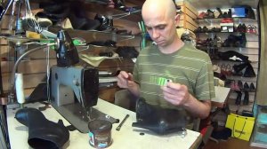 Как устранить задир кожи обтяжки каблука? Жидкая кожа. Ремонт обуви.