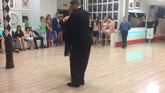 Dmitri Muksinov & Elena Shtitskaya. Milonga Edissa DNI Tango 25/08/2017_1 смотреть онлайн