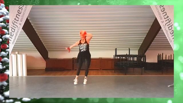 ZUMBA® | Ay Ay Ay It's Christmas - Ricky Martin ??? | ZUMBA® mit Claudia | FitByDance смотреть онлайн