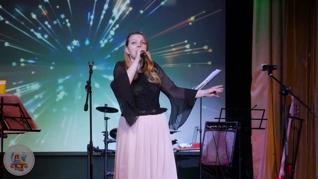Плакала - Солистка ВИА "Гости" Марина Еськина смотреть онлайн
