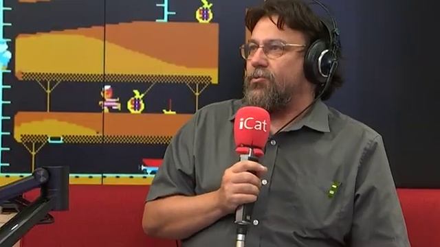 Aprèn a ser un lladre de guant blanc amb Tiny Klepto смотреть онлайн