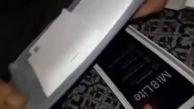 Распаковка посылки из Китая телефон сяоми ми8 лайт смотреть онлайн