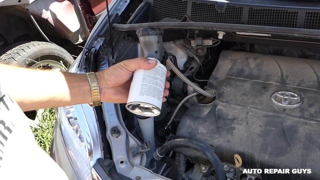 HOW TO RECHARGE THE AIR CONDITIONER SYSTEM AC ON TOYOTA SIENNA