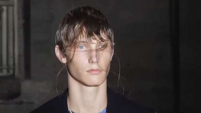 Raf Simons Runway Show- Paris Men's Spring/Summer 2015 смотреть онлайн