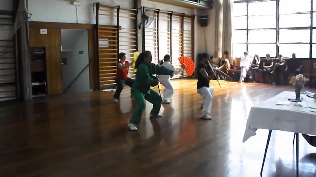 Tai Ji Shan - Instituto de Wu Shu Gong Fu Loto Blanco смотреть онлайн
